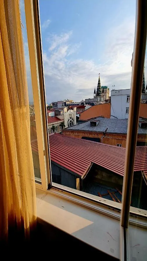 Old Batumi Mgzavrebi Apartments